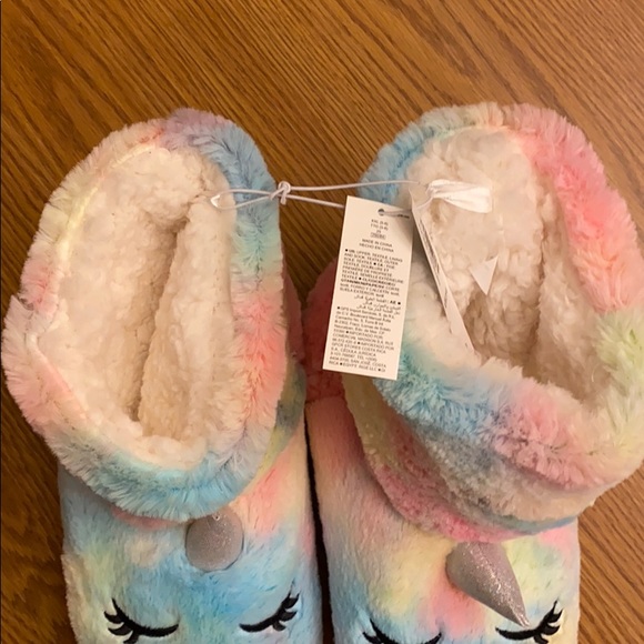 Girls Unicorn Slippers - Picture 6 of 7